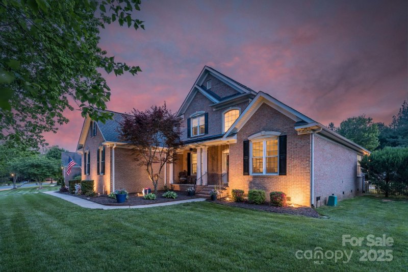 Property image 2 at 1614 Crestgate Drive, Waxhaw, NC 28173