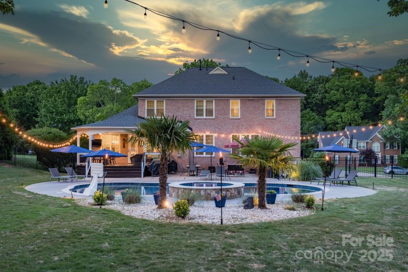 Property image 3 at 1614 Crestgate Drive, Waxhaw, NC 28173