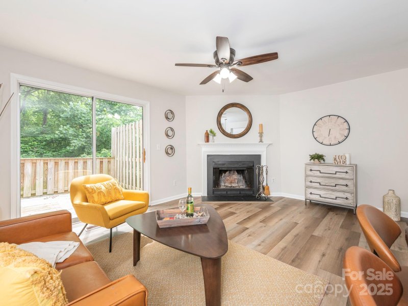 Property image 3 at 1203 Maple Shade Lane, Charlotte, NC 28270