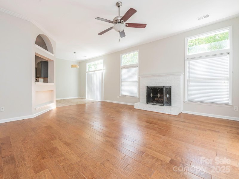 Property image 3 at 8718 Rittenhouse Circle, Charlotte, NC 28270