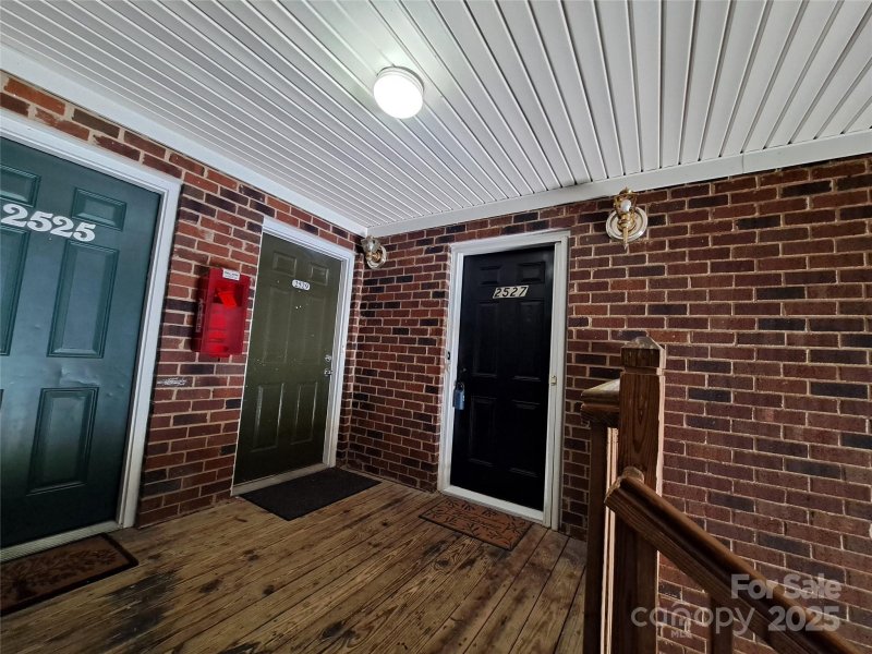 Property image 4 at 2527 Carya Pond Lane, Charlotte, NC 28212