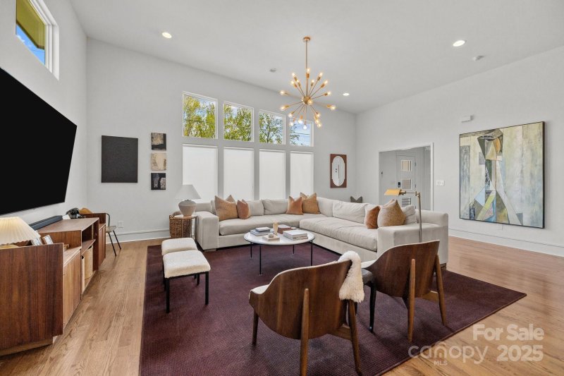 Property image 3 at 3036 Palm Avenue, Charlotte, NC 28205