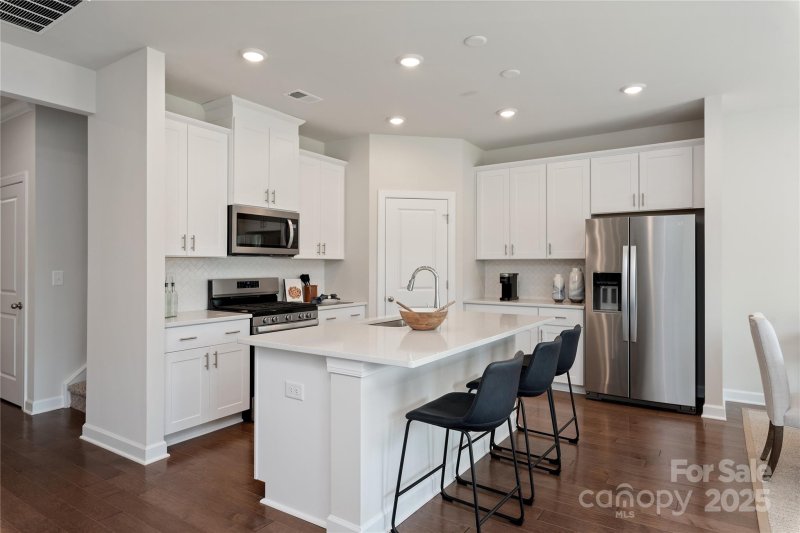 Property image 5 at 117 Vaquaro Drive, Mooresville, NC 28115