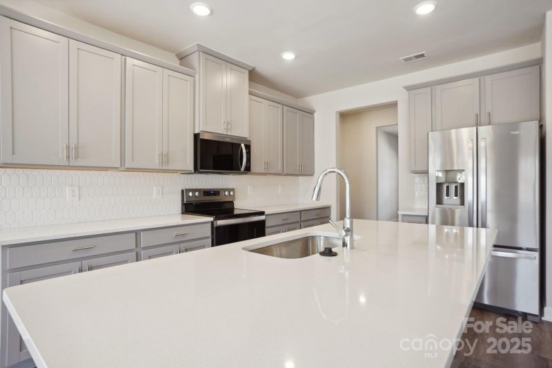 Property image 4 at 138 Shepherds Landing Drive, Mooresville, NC 28115