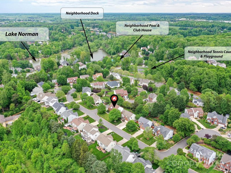 Property image 3 at 135 Coronilla Road, Mooresville, NC 28117