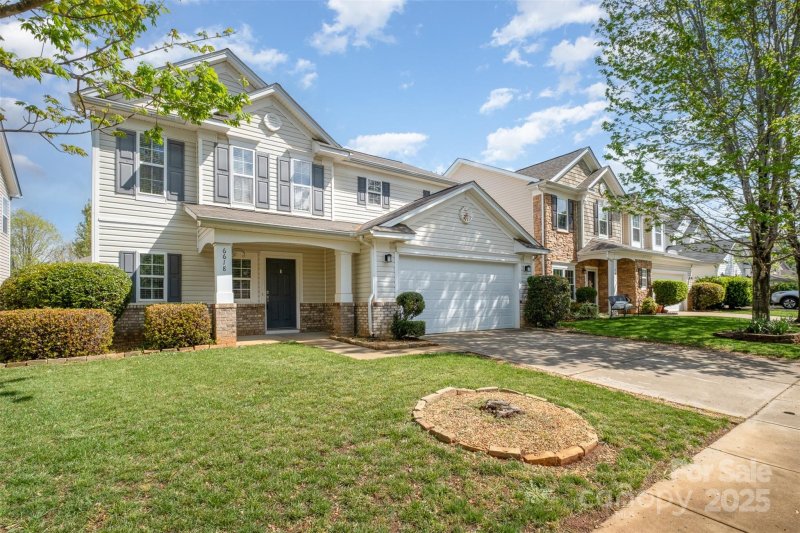 Property image 3 of 6618 Latherton Lane in Berewick, Charlotte, NC 28278