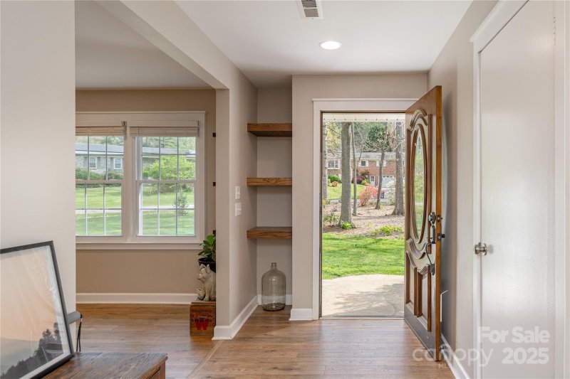 Property image 3 at 215 Shannon Road, Hendersonville, NC 28791