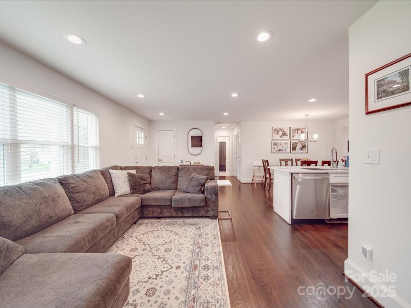 Property image 3 at 901 Burnley Road, Charlotte, NC 28210