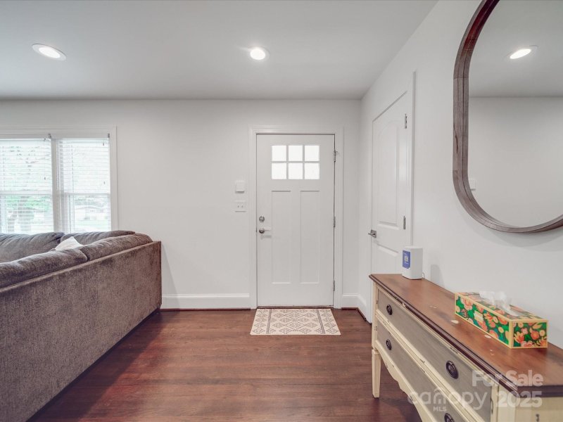 Property image 5 at 901 Burnley Road, Charlotte, NC 28210