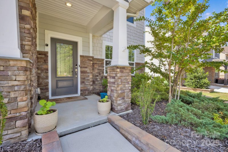 Property image 2 at 15127 Oleander Drive, Charlotte, NC 28278