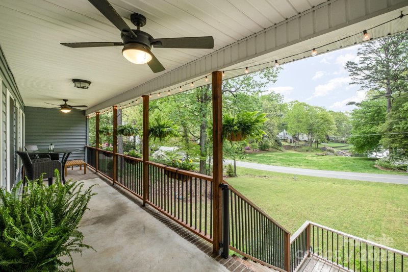 Property image 5 at 4517 Lake Shore Road, Denver, NC 28037