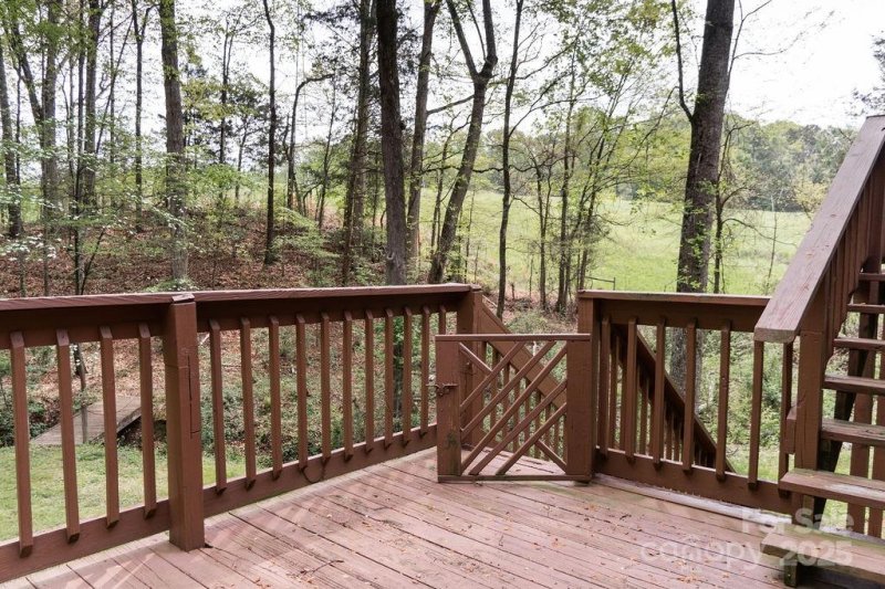 Property image 2 at 948 Kingswood Drive, Rock Hill, SC 29732
