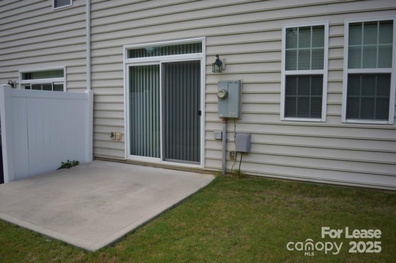 Property image 3 at 12018 Red Rust Lane, Charlotte, NC 28277