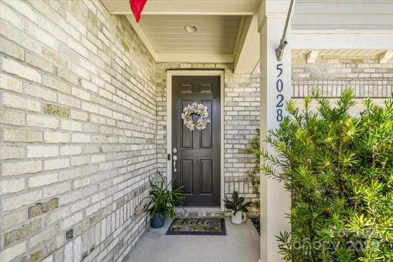 Property image 2 at 5028 Whitemarsh Court, Lancaster, SC 29720