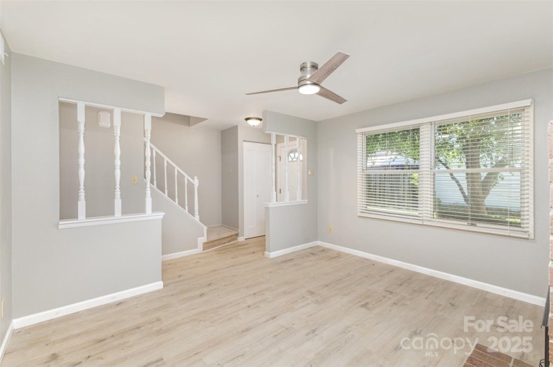 Property image 4 of 7507 Holly Grove Court in Holly Grove, Charlotte, NC 28227