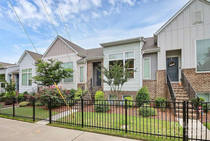 Property image 3 at 2231 Statesville Avenue, Charlotte, NC 28206