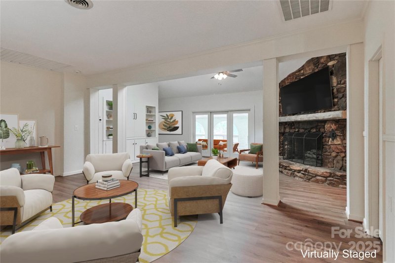 Property image 5 of 455 W Gleneagles Road in Shannon Acres, Statesville, NC 28625