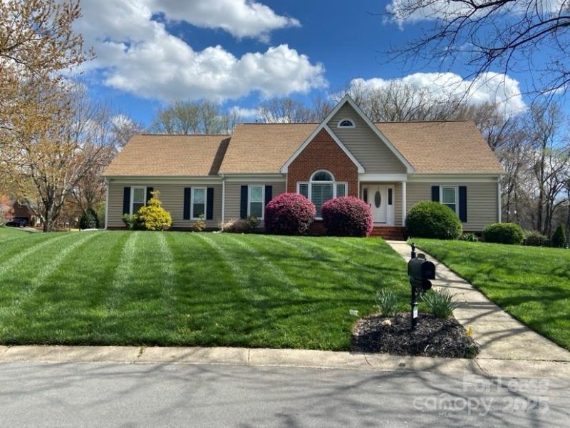 10701 Maryfield Lane