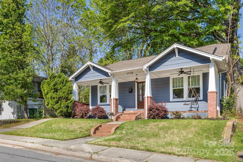 Property image 2 at 1716 Wickford Place, Charlotte, NC 28203