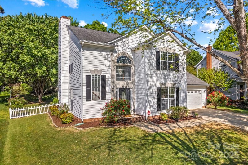 Property image 2 at 1807 Sugar Hollow Drive, Charlotte, NC 28214
