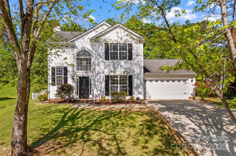 Property image 3 at 1807 Sugar Hollow Drive, Charlotte, NC 28214