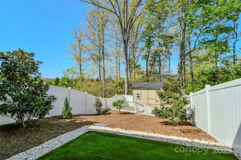 Property image 3 at 2141 Talbert Court, Charlotte, NC 28214