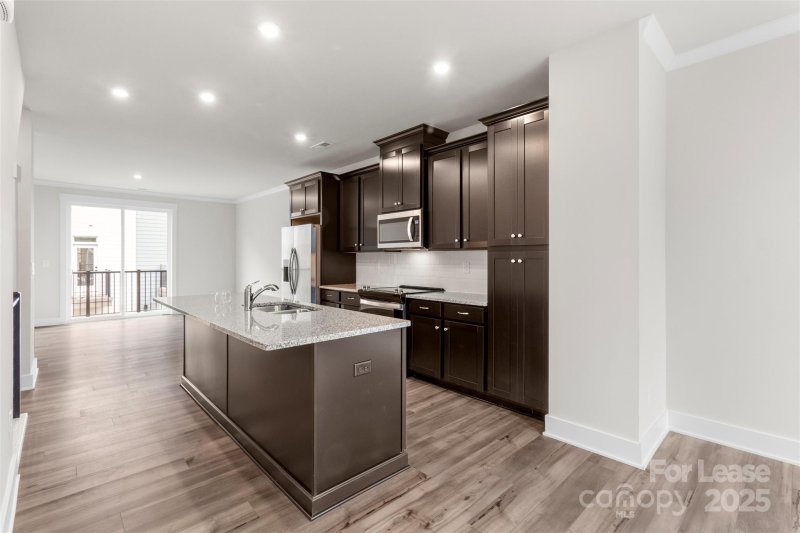 Property image 5 at 1011 Kokomo Lane, Charlotte, NC 28206