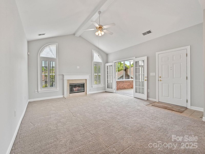 Property image 4 at 8274 Windsor Ridge Drive, Charlotte, NC 28277