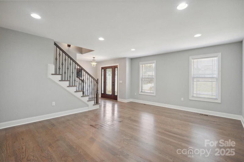 Property image 5 at 1592 Farmington Hills Drive, Conover, NC 28613