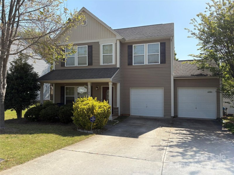 Property image 2 at 1104 Valley Street, Statesville, NC 28677