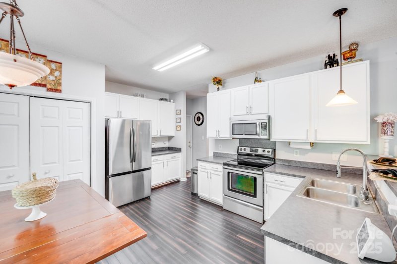 Property image 3 at 10803 Gold Pan Road, Charlotte, NC 28215