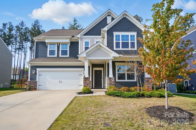 117 Rooster Tail Lane