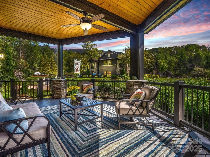 Property image 3 of 136 Firefly Cove in Firefly Cove, Lake Lure, NC 28746