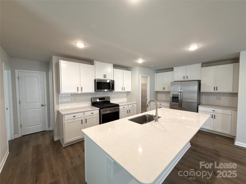 Property image 4 at 13147 Hampton Bay Lane, Charlotte, NC 28262