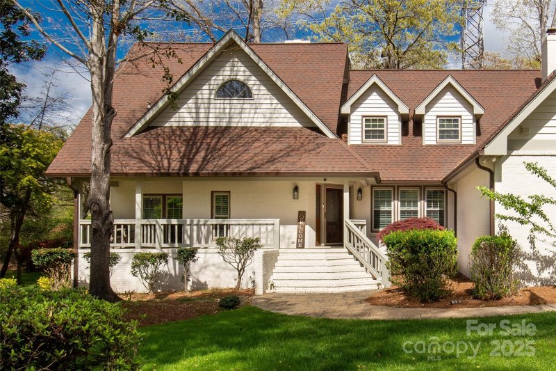 Property image 2 at 16 Catawba Ridge Court, Clover, SC 29710