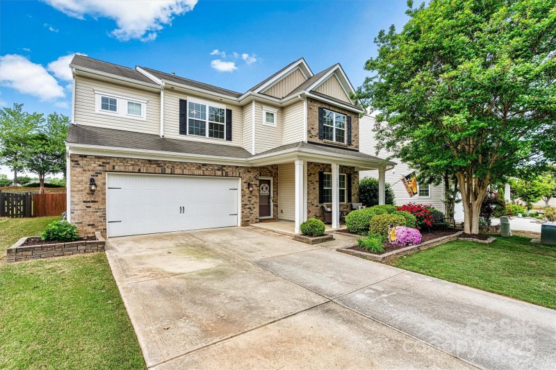 Property image 2 at 575 Marthas View Drive, Huntersville, NC 28078