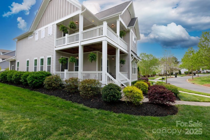 Property image 4 at 19034 Cypress Garden Drive, Davidson, NC 28036