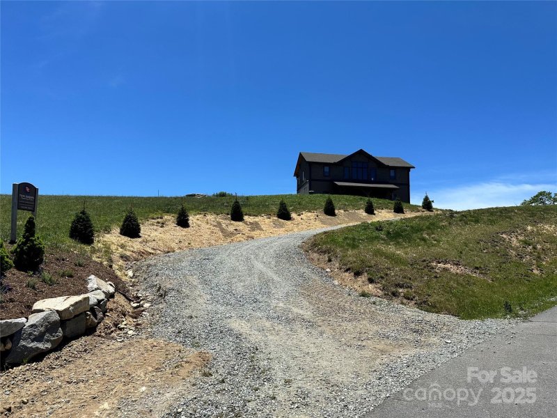 Property image 5 of 352 Great Sky Drive in Monteagle, Banner Elk, NC 28604