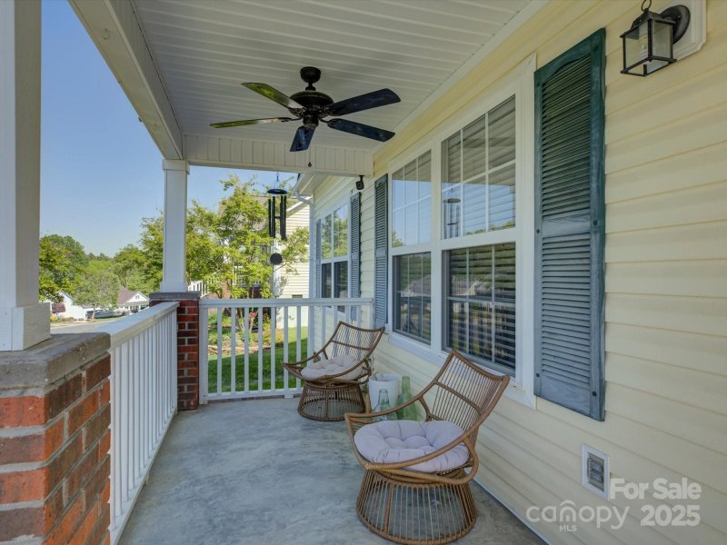 Property image 3 at 1488 Meadow Glen Lane, Rock Hill, SC 29730