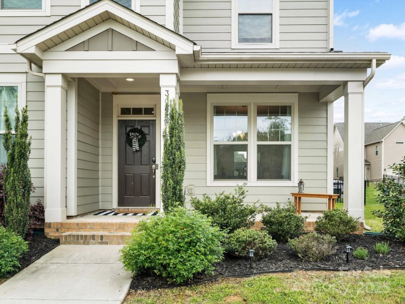 Property image 2 of 3005 Woodlands Creek Drive in Woodlands Creek, Monroe, NC 28110