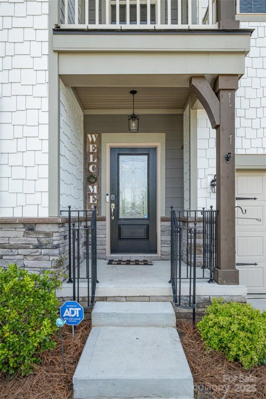 Property image 5 of 17502 Snug Harbor Road in The Palisades, Charlotte, NC 28278