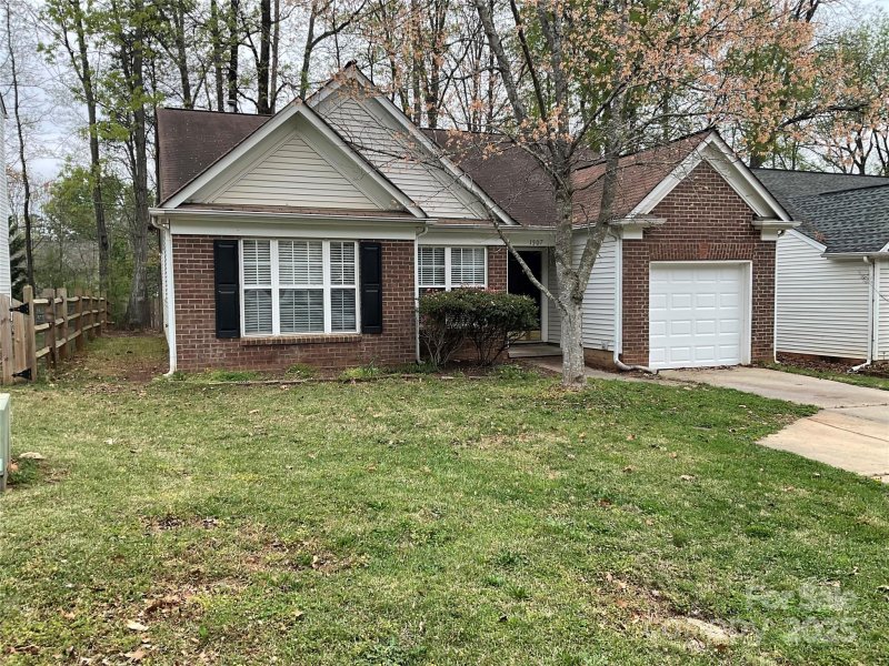 Property image 4 at 1507 Rumstone Lane, Charlotte, NC 28262