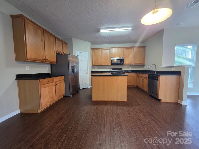 Property image 4 at 8323 Carolina Laurel Court, Charlotte, NC 28215