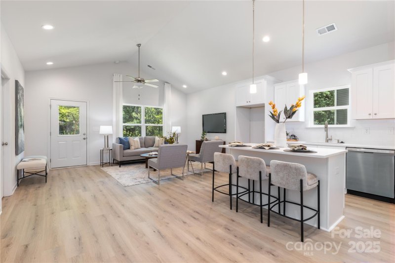 Property image 4 at 1149 Thayer Glen Court, Charlotte, NC 28213