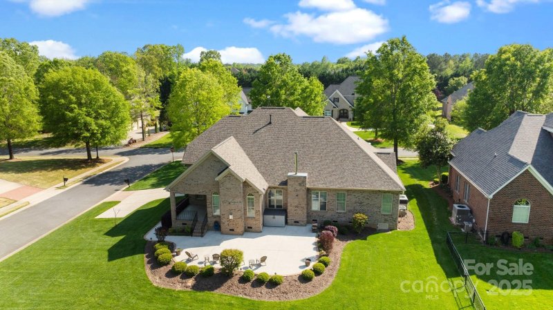 Property image 5 of 630 Deberry Hollow in LAUREL CREEK, Rock Hill, SC 29732