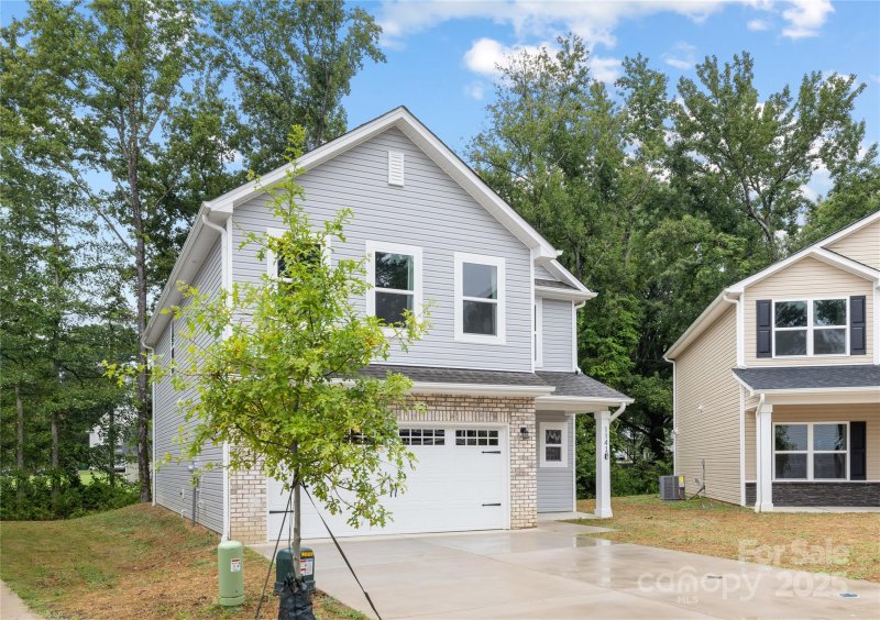 Property image 3 of 1141 Thayer Glen Court in Northway at Echo Glen, Charlotte, NC 28213