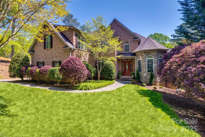 Property image 2 at 364 Stone Cliff Lane, Clover, SC 29710
