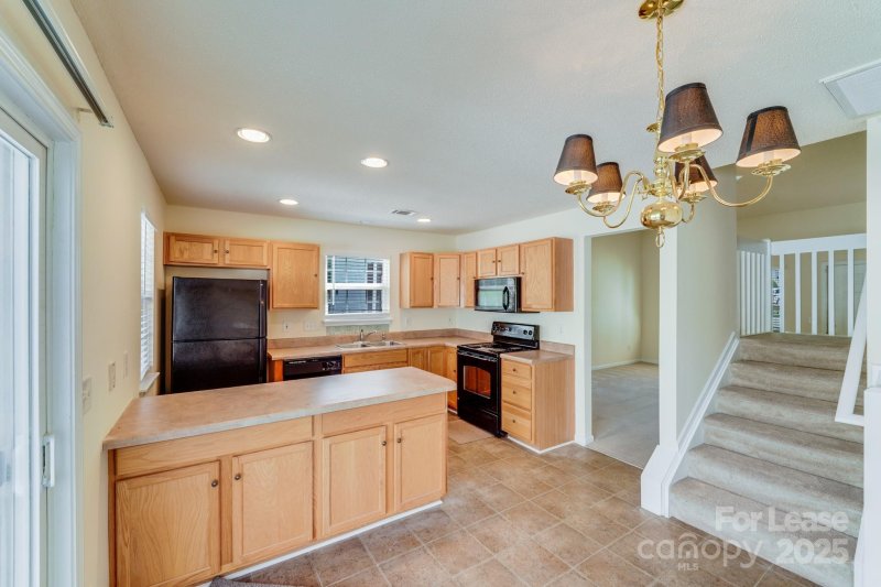 Property image 3 at 17125 Greenlawn Hills Court, Charlotte, NC 28213