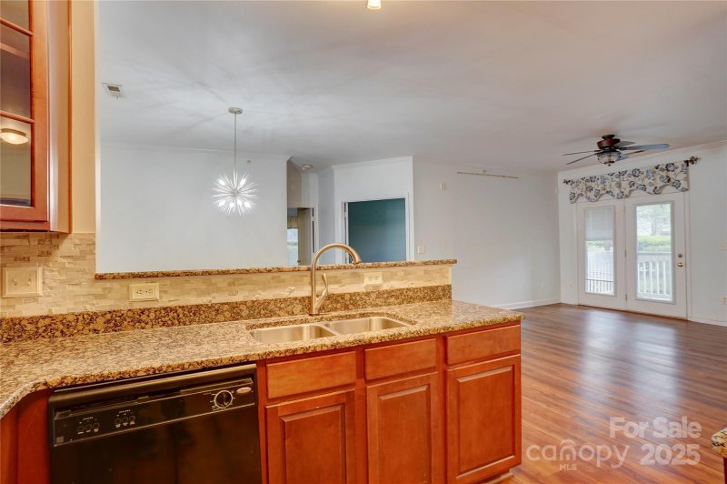 Property image 4 at 16746 Amberside Road, Cornelius, NC 28031