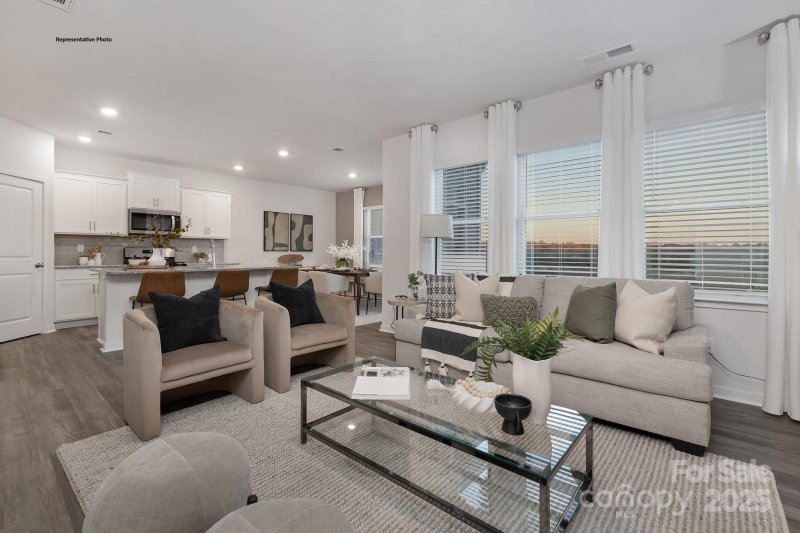 Property image 2 at 1419 5th Street Drive, Hickory, NC 28601